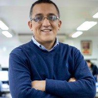 Luis Davalos