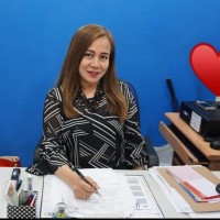 Jeannette Comsti