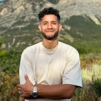 James Carrie Puertas