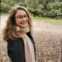 Yrla Van Loon
