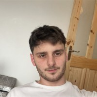 Adam Amos