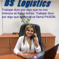 Natalia Correa comercio exterior y logistica