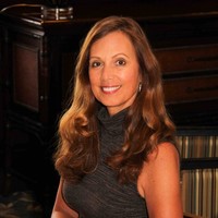 Debora Carrier, RDH, CEO