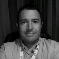 Simon B.