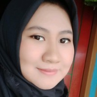 Aprilani Pujiastuti