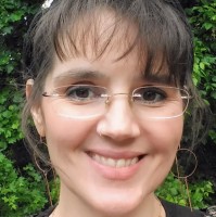 Larisa Root