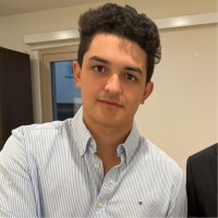 Fabio H. Neves