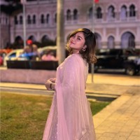 Sharen Aurellia