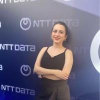 Özge Ege