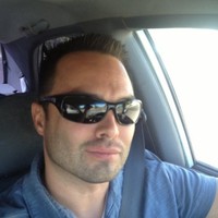 Mark Acuña
