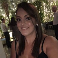 Karla Caires Favero