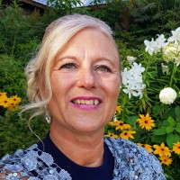 Diane Labrecque