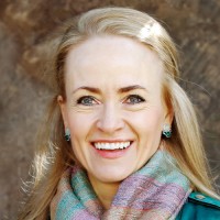 Robyn Gibson