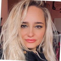 Mihaela Negru