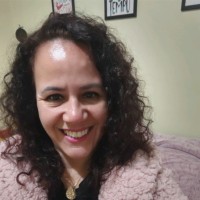 Lidiane Almada