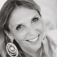 Claudia Steen