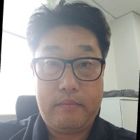 김진홍