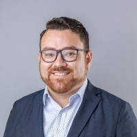 Luis Hernandez