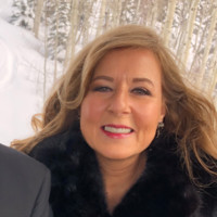 Donna Holcomb