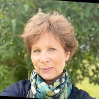 Catherine Perrier- Dumont