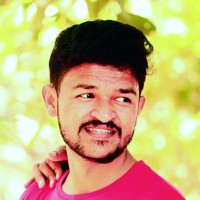 Vignesh R