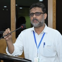 Arif M. Akhtar