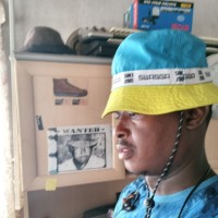 amos kekana