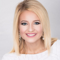 Kelsey Adams