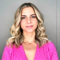 Caroline De Paula