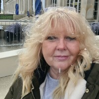 Claire Thomas
