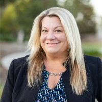 Stephanie Lundquist