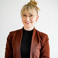 Anne Heller