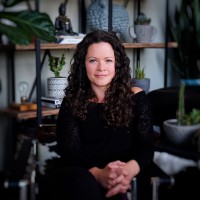 Crystallin Dillon, MA