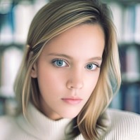 Roxy Stoltz