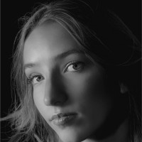 Jade Uwazny