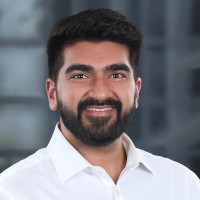 Shaan Gareeb