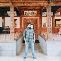 Neeraj V