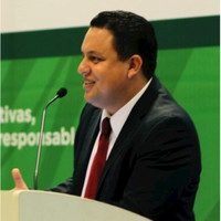 René Salgado Velasco