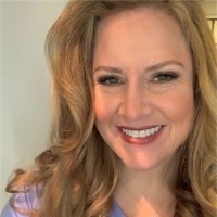 Mary Muench-Holum