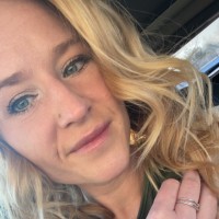 Ashley Lynch Rt(R)(Mr)