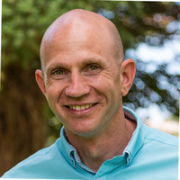 Neil Thomas