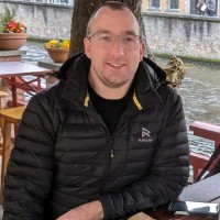 Robert Thomas