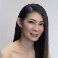Nicole Lau