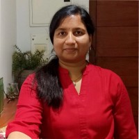 Rajna E