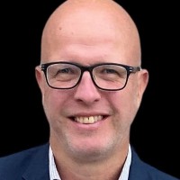 MIKKEL BUHELT