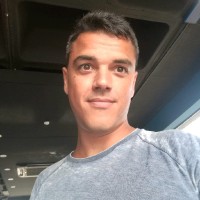 Ari Calvo Bouza