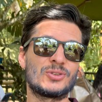 Luis Felipe Henao Castro