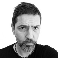 Marek Ostrowski