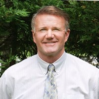 Dr. Steven Clark