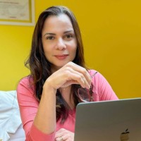 Simone Pinto De Assis Corrêa